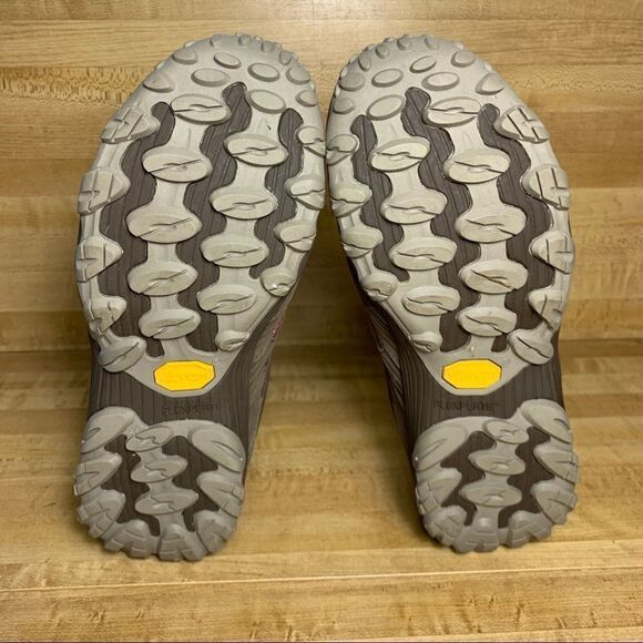 Merrell Women's Chameleon 7 Stone Hiking Size 6. - Picture 6 of 8